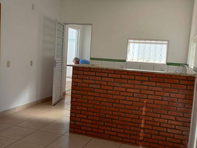 Casa para Locação em Brotas - 4