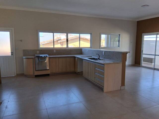 Casa para Venda em Brotas - 4