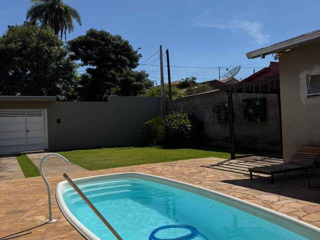 #98 - Casa para Venda em Brotas - SP - 3