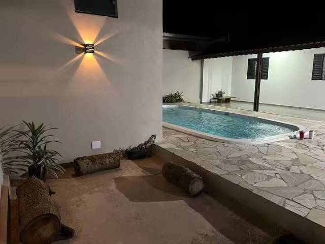 #99 - Casa para Locação em Brotas - SP - 2