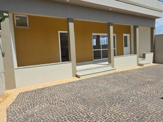 #79 - Casa para Venda em Brotas - SP - 2