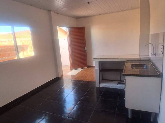 Casa para Locação em Brotas - 3
