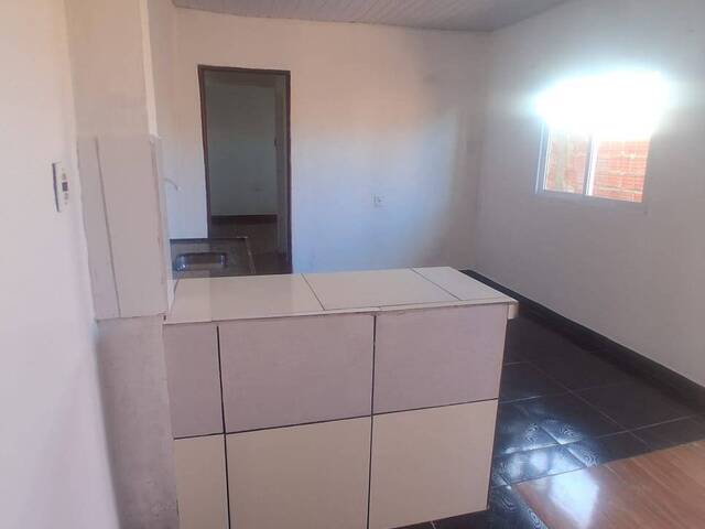Casa para Locação em Brotas - 2