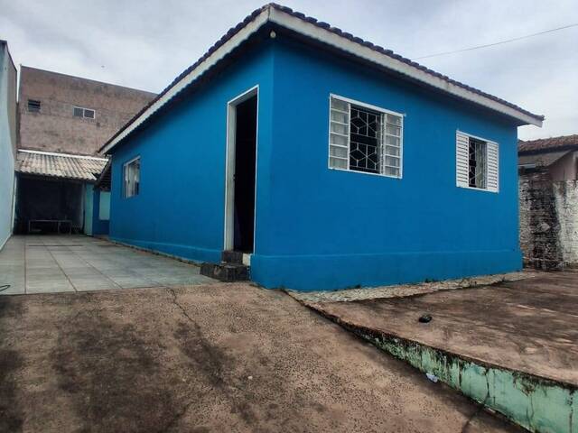 #144 - Casa para Venda em Brotas - SP - 2